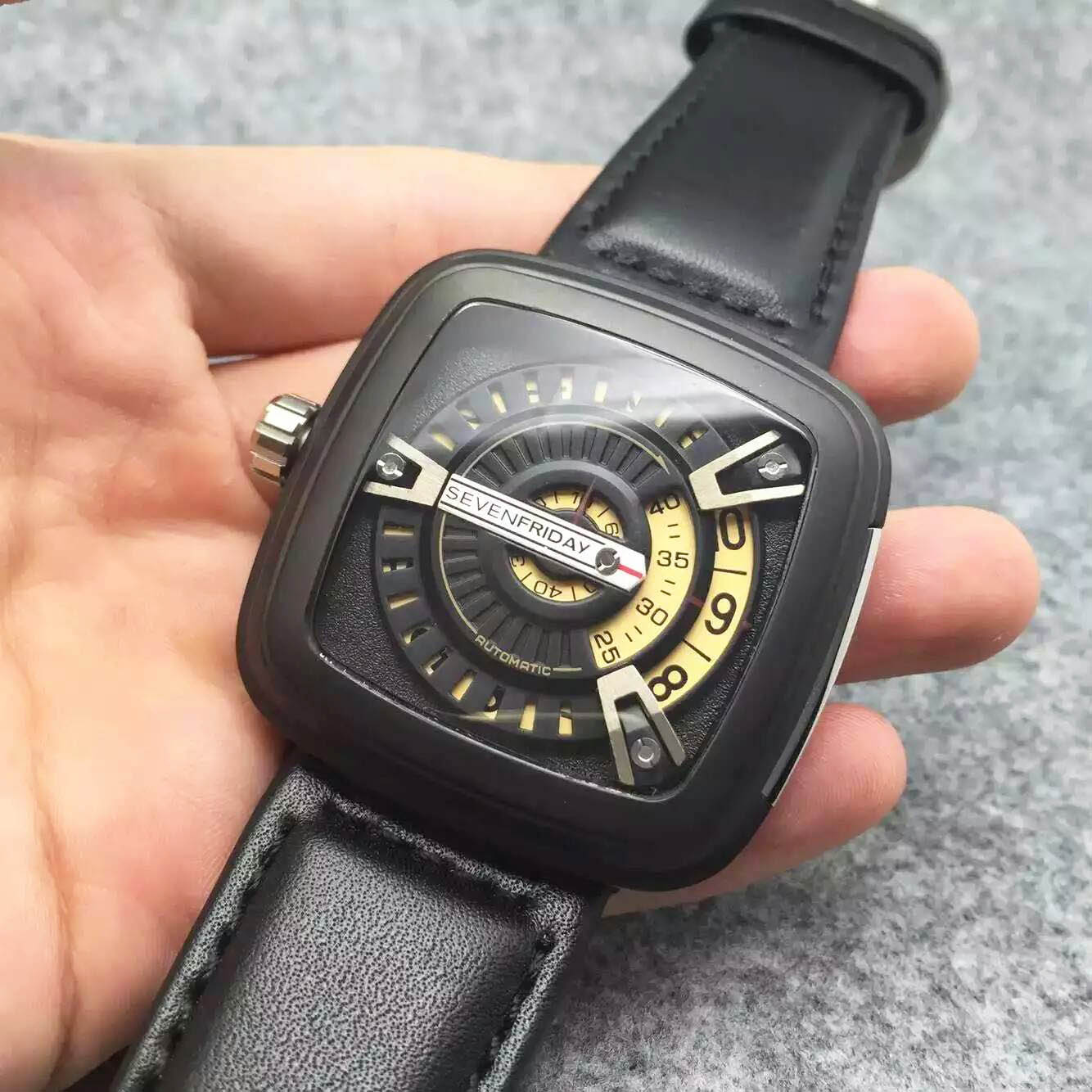 3ASevenFriday渦輪全自動方形自動機械錶 不鏽鋼錶殼