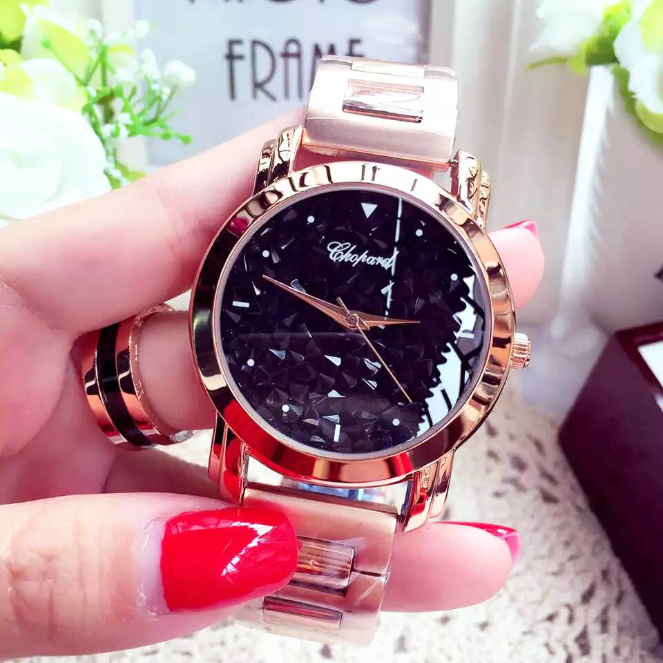 3A蕭邦 Chopard 滿天星系列女士腕錶搭載進口石英機芯 走時精準 精鋼殼身打造