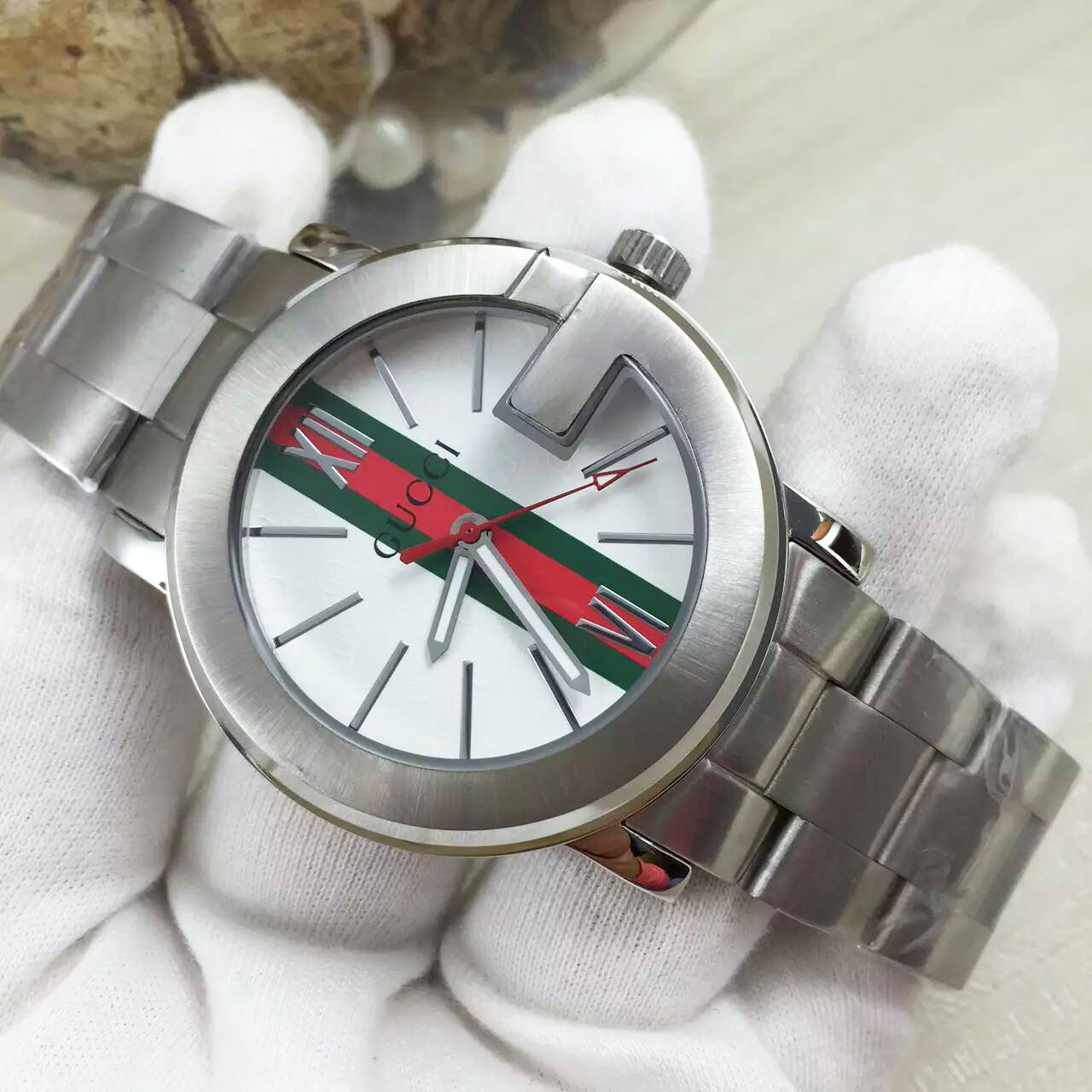 3A古馳 Gucci獨家訂制男仕單G系列搭載進口石英機芯 原裝針扣 直徑44MM  霸氣外露