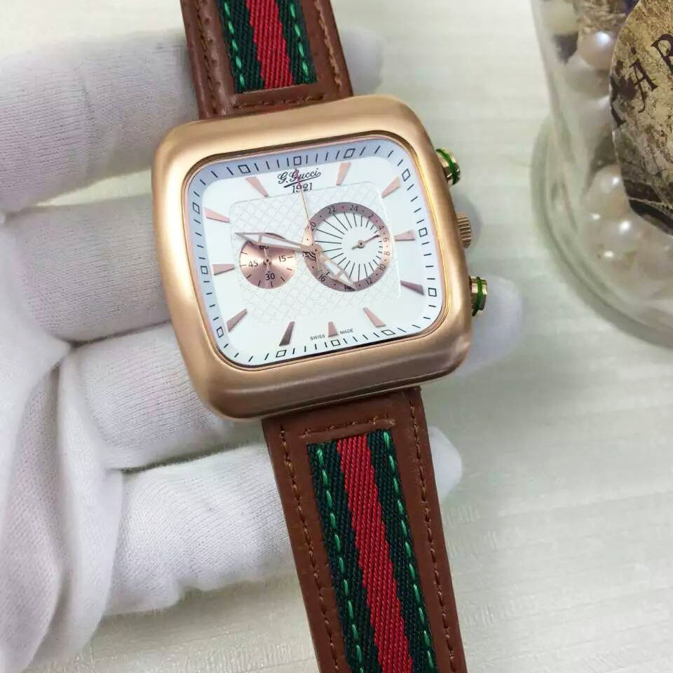 3A古馳 Gucci 男士新款最高版本首發搭載多功能石英跑秒機芯 意大利進口透氣牛皮 精鋼錶殼 直徑約42mm