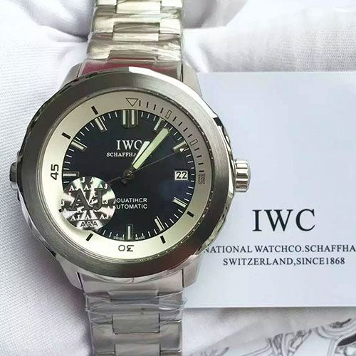 3A萬國 IWC 最具影響力的海洋系列 專柜39500 搭載原裝進口9015機芯 藍寶石水晶玻璃